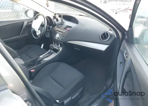 2010 Mazda Mazda3 I Touring из США, поврежденный, VIN JM1BL1SG8A1347670